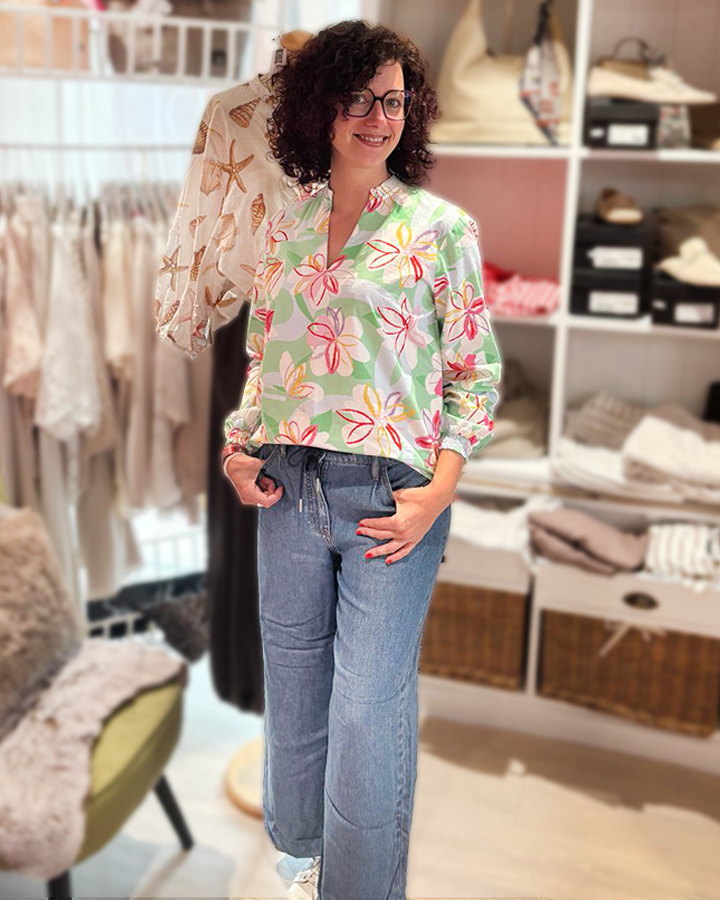 Blusem mit flowerprints - die kleine Wundertüte
