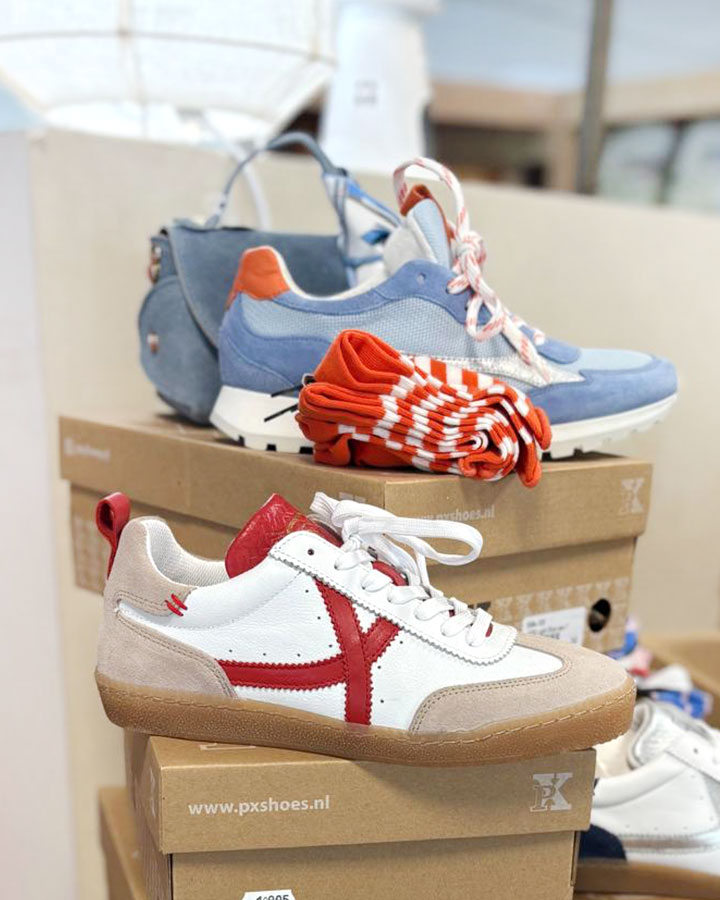 Sneaker Sommerfarben - die kleine Wundertüte