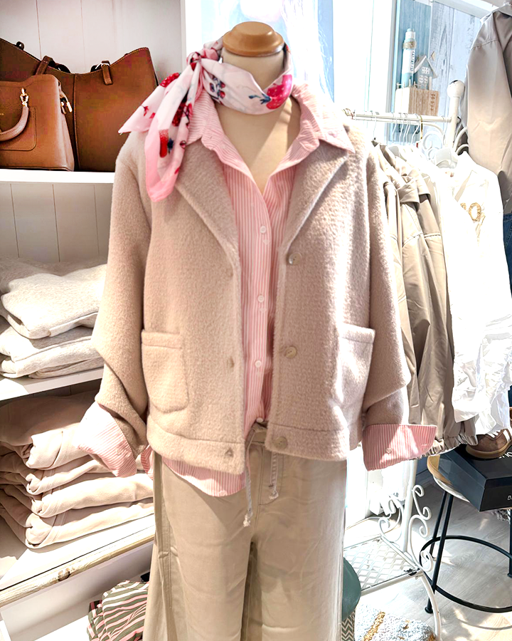 rosa Bluse, Kirschschal und Jacke Frühling - die kleine Wundertüte