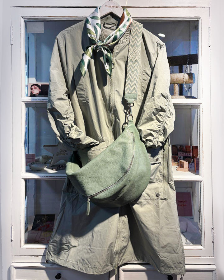 langer leichter Mantel mit süssem Schal und Umhängetasche - die kleine Wundertüte